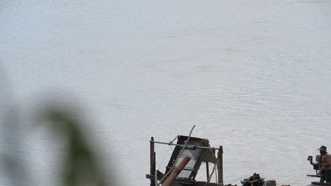 “Cát tặc” hoành hành ở Kon Tum: Sông Đăk Bla kêu lời ai oán...