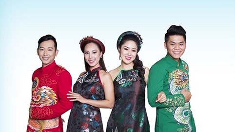 Lê Phương lộ hình xăm tên người yêu