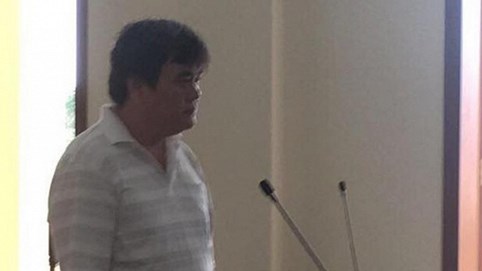 Lừa đảo 1,6 tỷ xin cho nhiều người vào ngành, cựu trung tá công an hầu tòa