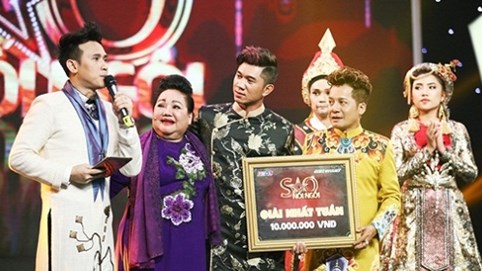 Lương Bằng Quang thắng nhất tuần, trao hết tiền thưởng cho Mai Xuân Thy