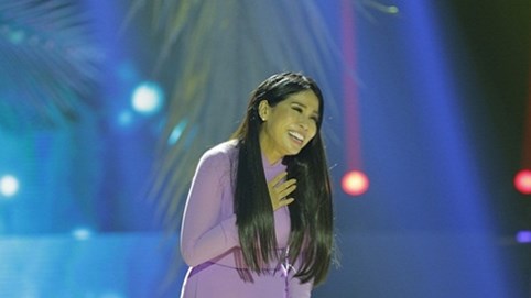 Lý Hương bất ngờ xin dừng chân tại Tình Bolero 2017