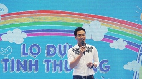 MC Phan Anh làm đại sứ Làng trẻ em SOS Việt Nam