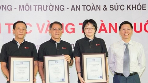 Nhà sản xuất ngói bê tông đầu tiên tại Việt Nam đạt 3 chứng nhận quốc tế về hệ thống quản lý