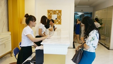 Nhiều khách hàng viện đủ lý do để được trả lại mỹ phẩm DeAura