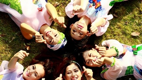 Nhóm Giao Thời tung MV 