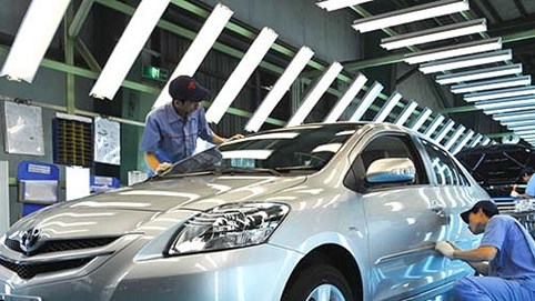 Nhu cầu mua ô tô của người Việt tăng mạnh trong tháng 10