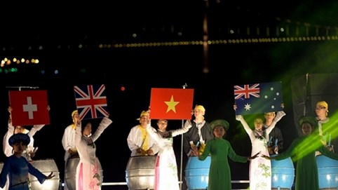 Đà Nẵng: Những điểm gửi xe xem pháo hoa tránh bị “chặt chém”