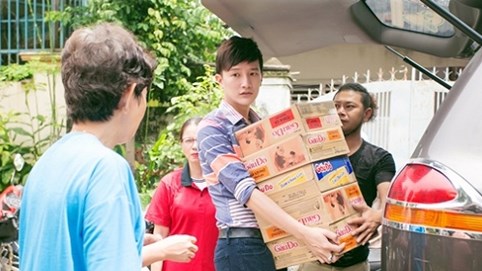 Những khoảnh khắc đáng sống của Nam vương Tiến Phạm