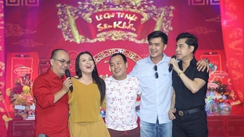 Hàng loạt nghệ sĩ nô nức tham dự lễ Giỗ Tổ nghề sân khấu