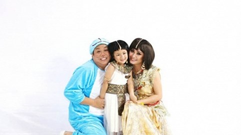 “Nữ hoàng Cleopatra nhí” Ngân Chi khiến Đình Toàn phấn khích trên truyền hình