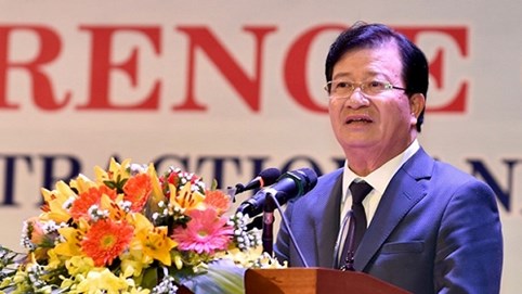 Phó thủ tướng Trịnh Đình Dũng: 