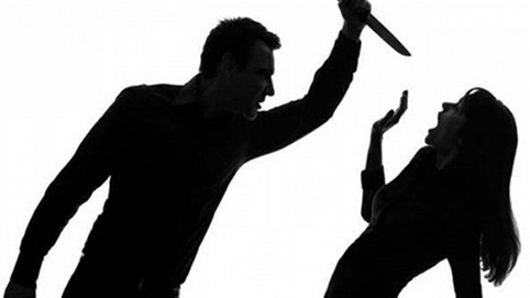 Phú Thọ: Vợ xin ly hôn bị chồng sát hại ngay tại sân tòa án