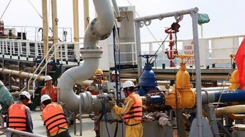 Quốc hội nhất trí đặt mục tiêu tăng trưởng GDP 2017 khoảng 6,7%