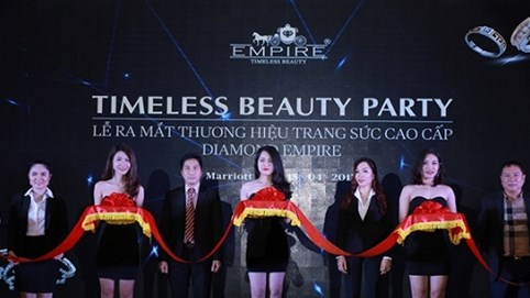 Ra mắt thương hiệu kim cương cao cấp Diamond Empire