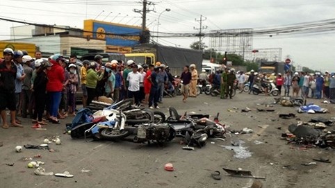 Sau vụ TNGT thảm khốc tại Long An: Sẽ yêu cầu kiểm tra ma túy tất cả tài xế xe tải