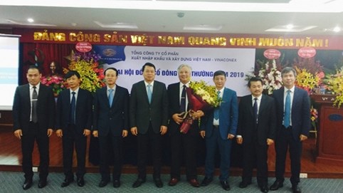 Tân Chủ tịch HĐQT Vinaconex Đào Ngọc Thanh là ai?