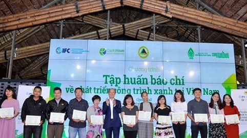 Tập huấn báo chí về Công trình Xanh