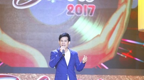 Thanh Thức dừng chân tại Tình Bolero