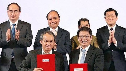 “Tối hậu thư” của UBCK và cái bắt tay với tỷ phú Trần Bá Dương của Bầu Đức