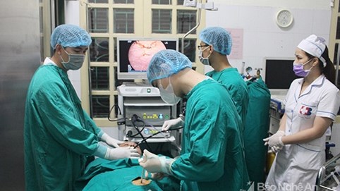 Mở thông dạ dày mới tại Bệnh viện Ung bướu Nghệ An: Hy vọng mới cho những người bệnh nghèo!