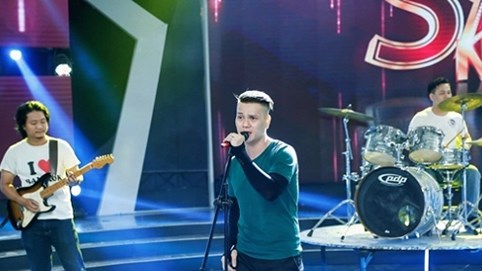 Trịnh Tuấn Vỹ nhớ mãi những ngày cha mang nồi niêu ra đánh trống