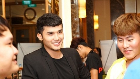 Trường Thịnh đẹp trai ngời ngời dự sự kiện