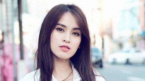 Tú Vi từng khủng hoảng đến mức muốn tự tử