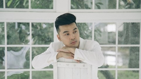 Ưng Hoàng Phúc buồn vì không giữ được người yêu