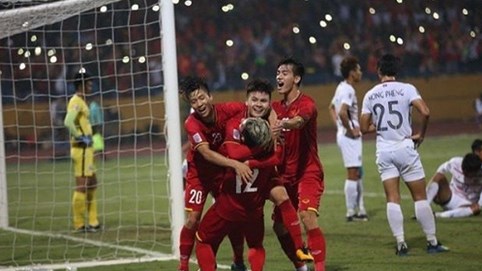 Vé bán kết AFF Cup 2018 chợ đen online được hét 7 triệu đồng/cặp