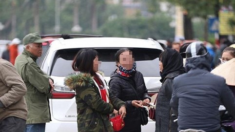 Vé 'chợ đen' chung kết AFF Cup 2018 hét giá tới 18 triệu đồng