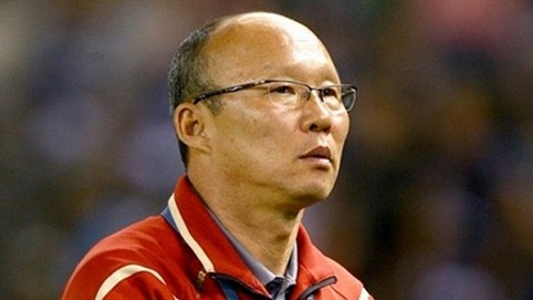 Vì sao Việt Nam hay thủng lưới vì bóng chết?