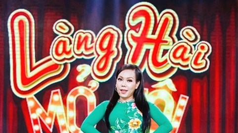 Việt Hương đổi nghề, làm bà mai se duyên cho thí sinh Làng hài mở hội