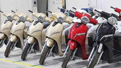 Xe máy điện VinFast Klara ắc quy axit-chì sẽ tăng giá 4 triệu đồng từ tuần sau