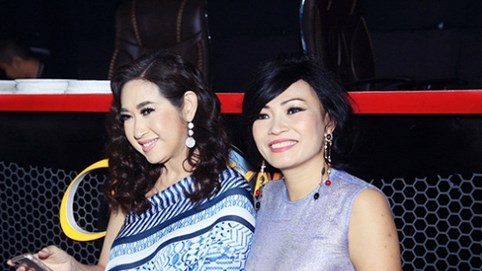 Ý Lan hội ngộ đàn em Phương Thanh trên ghế giám khảo