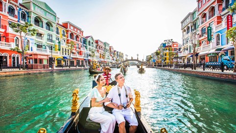 Đà Nẵng, Phú Quốc có gì chơi Tết khiến du khách trong và ngoài nước lũ lượt đổ bộ?