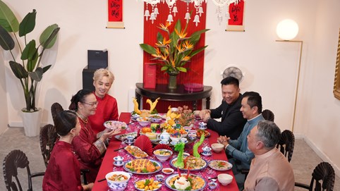 Siêu Bếp – Tập 4: Nghệ nhân Hồ Đắc Thiếu Anh và Thu Tâm tái hiện mâm cỗ Tết hai miền Trung – Nam đậm đà hương vị quê nhà
