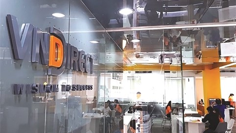 VNDirect gặp lỗi hệ thống không thể truy cập cả website và ứng dụng