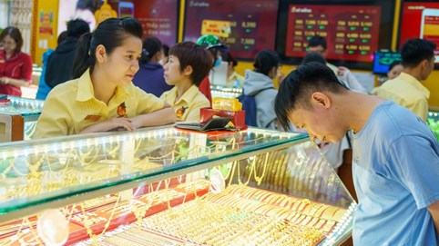 Đề xuất bỏ độc quyền, cho phép doanh nghiệp có vốn điều lệ từ 1.000 tỷ đồng trở lên sản xuất vàng miếng