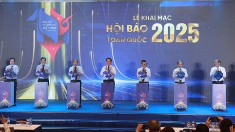 Tưng bừng khai mạc Hội báo toàn quốc năm 2025