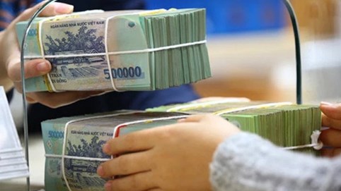 NHNN công bố kỷ lục mới: Hơn 120.000 tỷ đồng được người dân gửi vào ngân hàng trong 1 tháng