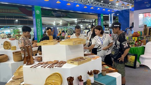 Vốn FDI thực hiện cao nhất của 7 tháng trong 5 năm qua