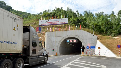 Đầu tư hơn 1.280 tỷ đồng hoàn thiện hầm Cù Mông trên tuyến cao tốc Bắc - Nam phía Đông