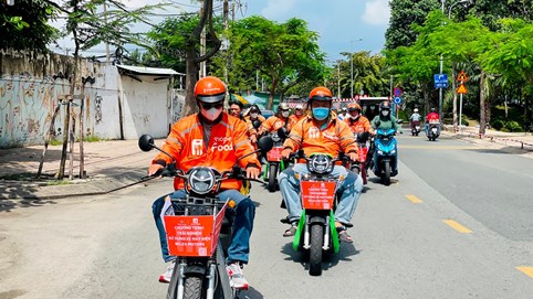 Sau Gojek, Selex Motors sẽ cung cấp xe máy điện cho tài xế ShopeeFood để giao đồ ăn tại khu vực TP HCM