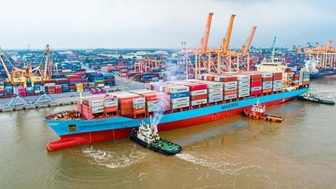 Cảng Hải Phòng (PHP) sắp vượt Viconship (VSC), trở thành cảng lớn nhất Hải Phòng