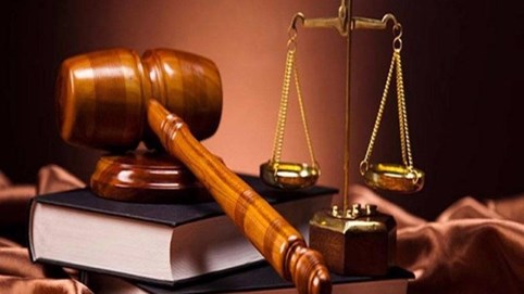 Quản lý quỹ Đầu tư Đỏ và Quản lý Biển Đông bị xử phạt