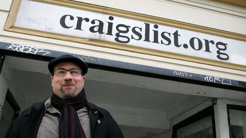 Craig Newmark - Vị triệu phú thích vung tiền 