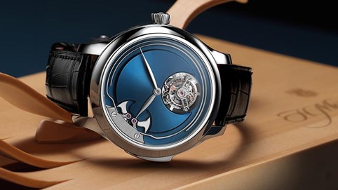 Siêu phẩm đồng hồ trị giá 8,5 tỷ đồng, cả thế giới chỉ có duy nhất 20 chiếc