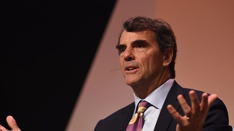 Tỷ phú đầu tư bitcoin chia sẻ điều luôn phải hỏi startup trước khi “mở hầu bao”