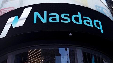 Phố Wall đảo chiều đi lên, Nasdaq chạm mức cao kỷ lục mới