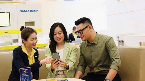 Nam A Bank bứt phá ngoạn mục, 98% giao dịch ngân hàng đã được số hóa